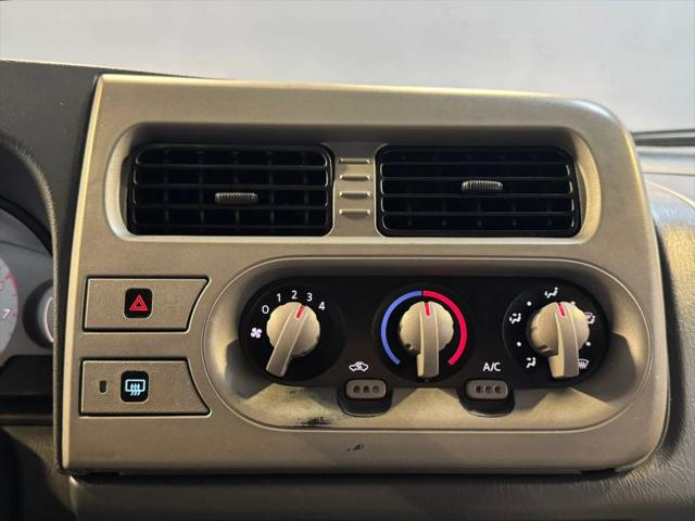 2001 Nissan Frontier SE-V6