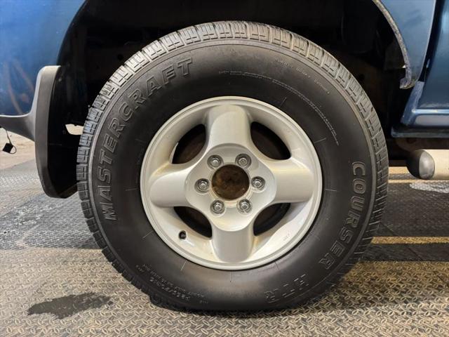 2001 Nissan Frontier SE-V6