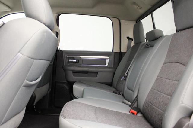 2019 Ram 1500 Classic Lone Star Crew Cab 4x2 5'7" Box