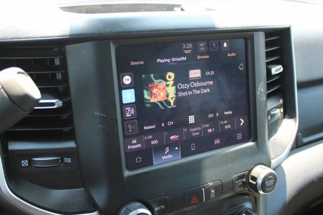 2024 Ram 3500 Big Horn Crew Cab 4x4 8' Box