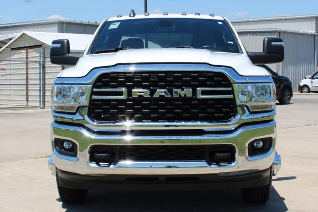 2024 Ram 3500 Big Horn Crew Cab 4x4 8' Box