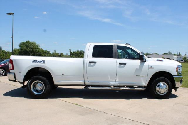 2024 Ram 3500 Big Horn Crew Cab 4x4 8' Box