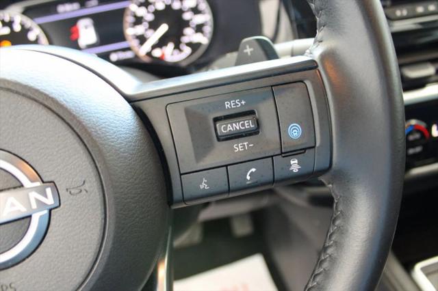 2025 Nissan Pathfinder SV FWD