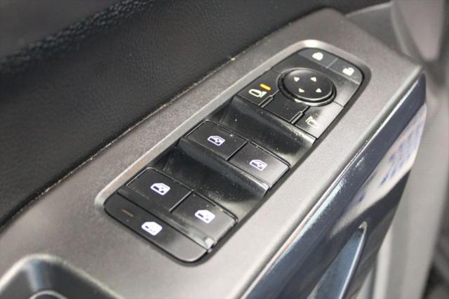 2025 Nissan Pathfinder SV FWD