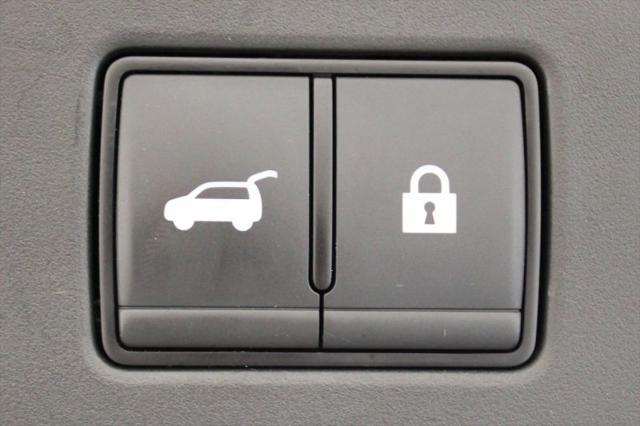 2025 Nissan Pathfinder SV FWD
