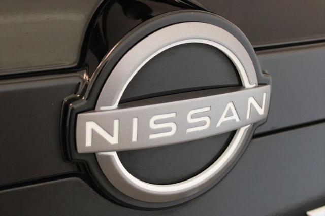 2025 Nissan Pathfinder SV FWD