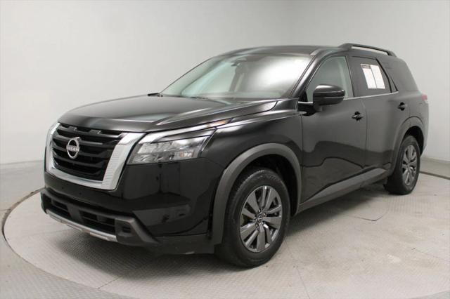 2025 Nissan Pathfinder SV FWD