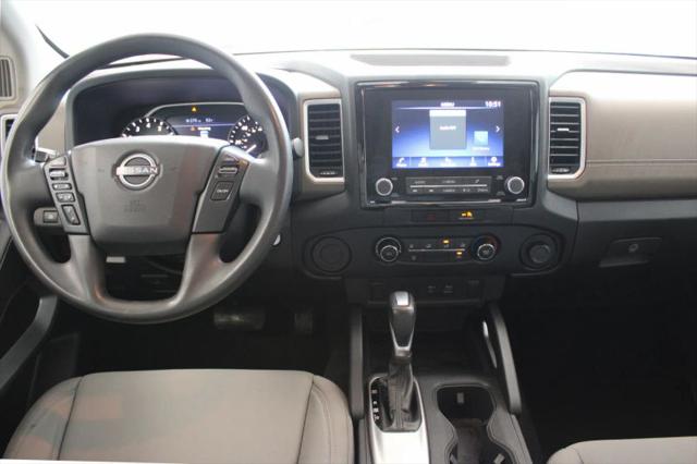2022 Nissan Frontier Crew Cab SV 4x2