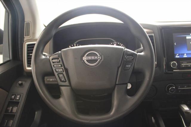 2022 Nissan Frontier Crew Cab SV 4x2