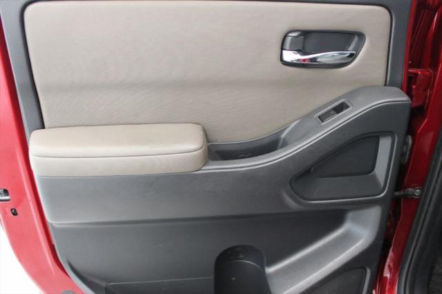2022 Nissan Frontier Crew Cab SV 4x2