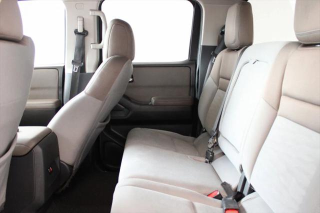 2022 Nissan Frontier Crew Cab SV 4x2