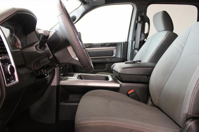 2023 Ram 1500 Classic Warlock Crew Cab 4x4 5'7" Box