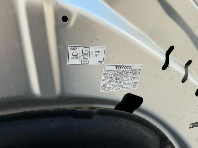 2025 Toyota bZ4X XLE