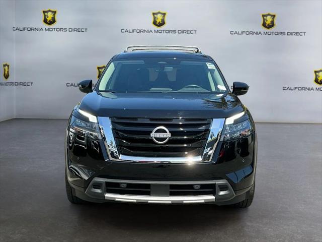 2025 Nissan Pathfinder SL FWD