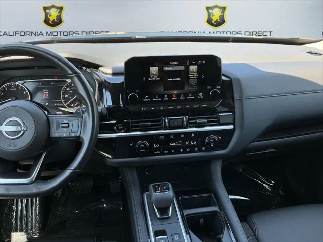 2025 Nissan Pathfinder SL FWD