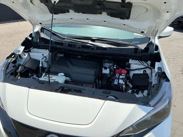 2025 Nissan LEAF S