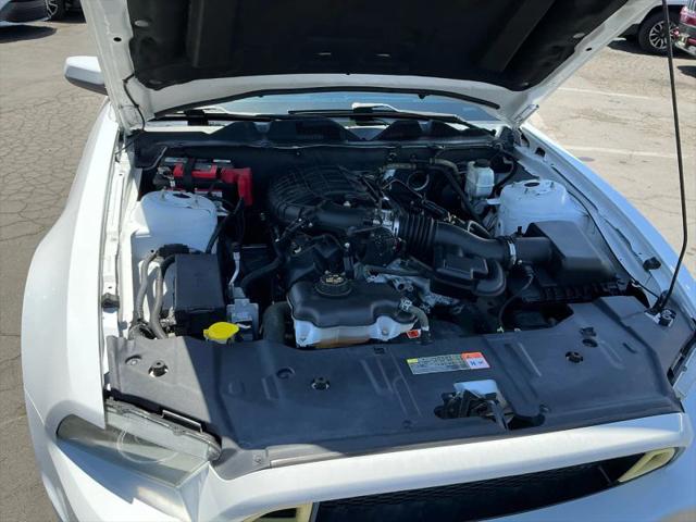 2014 Ford Mustang V6 Premium