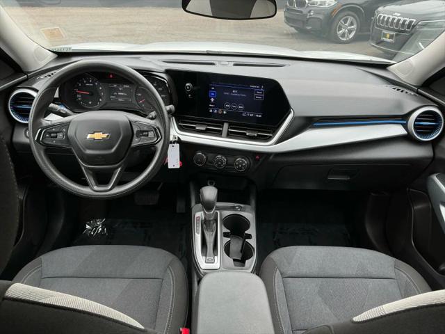 2024 Chevrolet Trax FWD SP