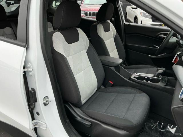2024 Chevrolet Trax FWD SP