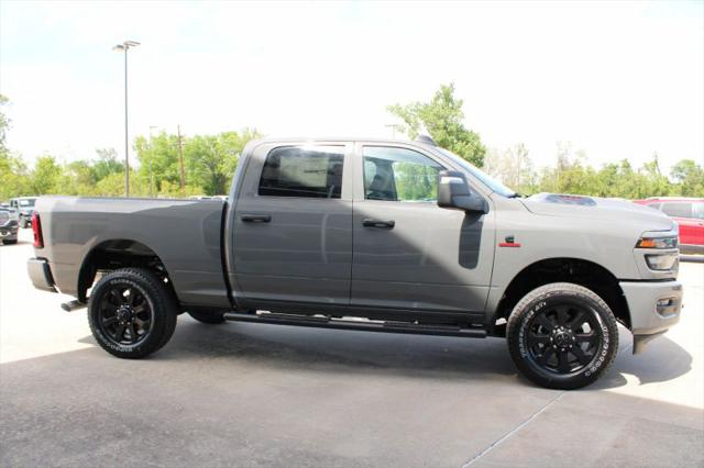 2026 Ram 2500 Black Express Crew Cab 4x4 6'4" Box