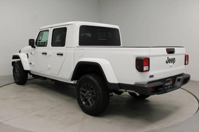 2026 Jeep Gladiator Sport S