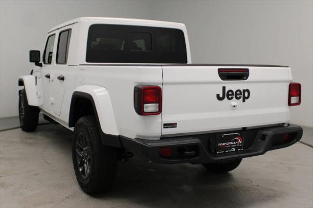 2026 Jeep Gladiator Sport S