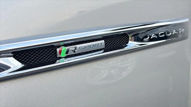 2016 Jaguar XJ R-Sport