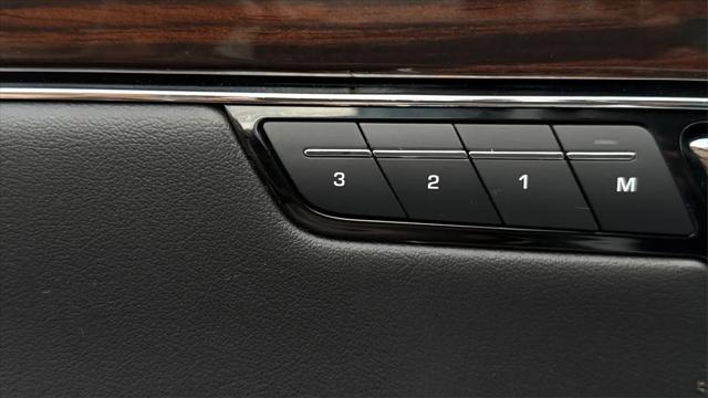 2016 Jaguar XJ R-Sport