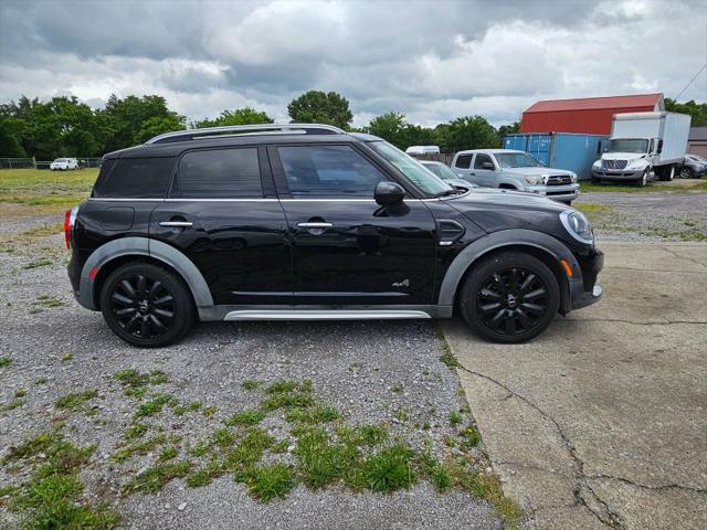 2017 MINI Countryman Cooper