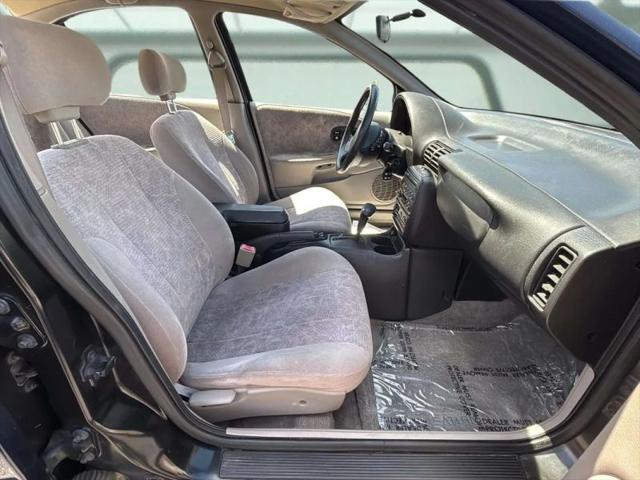 1999 Saturn SL SL2