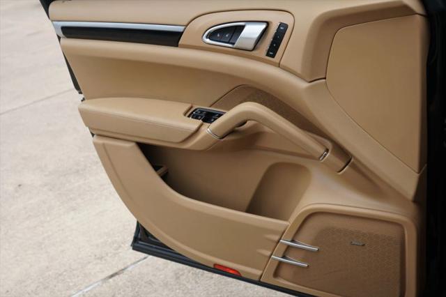 2012 Porsche Cayenne S