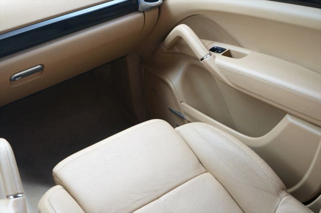2012 Porsche Cayenne S