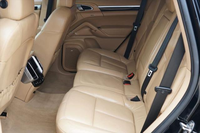 2012 Porsche Cayenne S