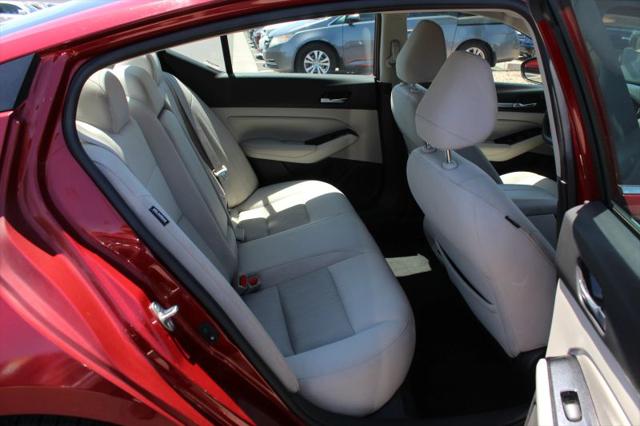 2021 Nissan Altima SV FWD