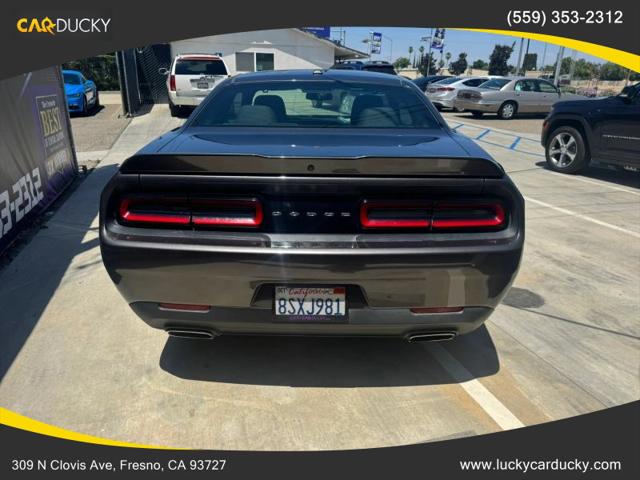 2018 Dodge Challenger SXT
