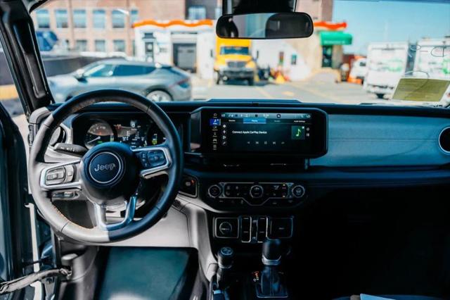 2024 Jeep Wrangler 4xe Sahara 4xe