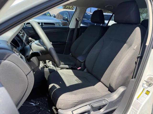 2015 Volkswagen Jetta 2.0L S