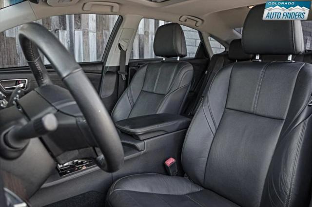 2013 Toyota Avalon XLE Premium