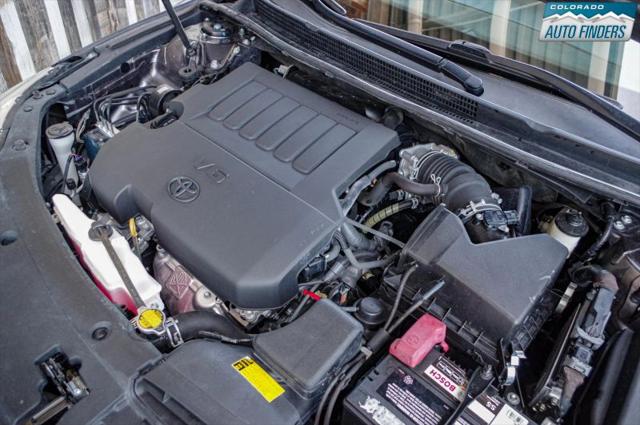 2013 Toyota Avalon XLE Premium