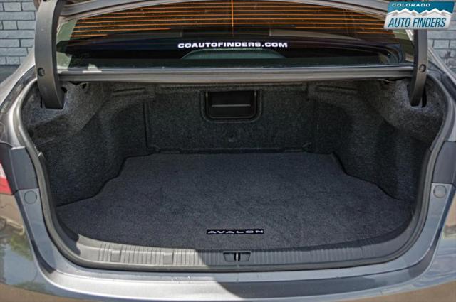 2013 Toyota Avalon XLE Premium