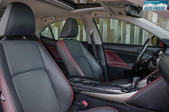 2017 Lexus IS 300 300