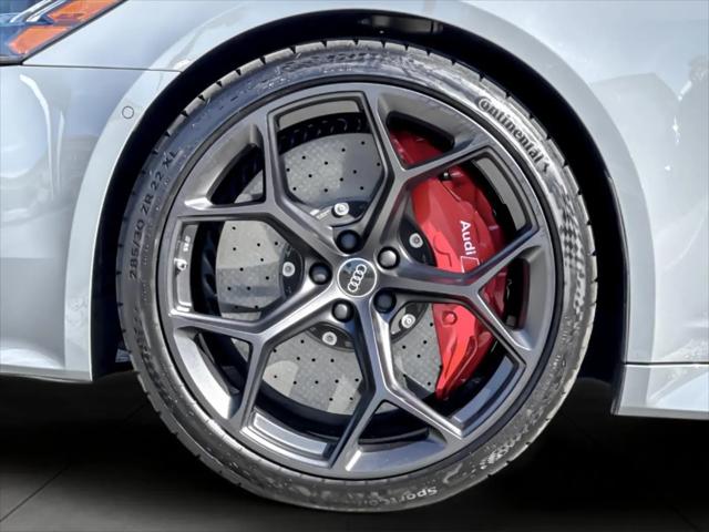 2025 Audi RS 6 Avant Performance quattro tiptronic