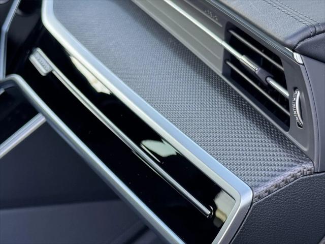 2025 Audi RS 6 Avant Performance quattro tiptronic