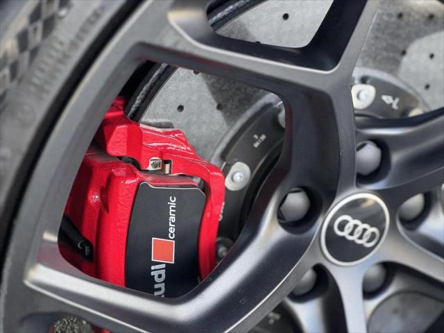 2025 Audi RS 6 Avant Performance quattro tiptronic