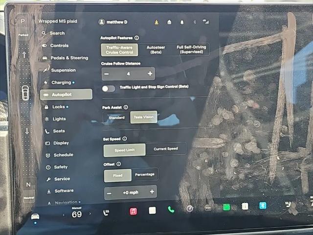 2022 Tesla Model S Plaid Tri Motor All-Wheel Drive