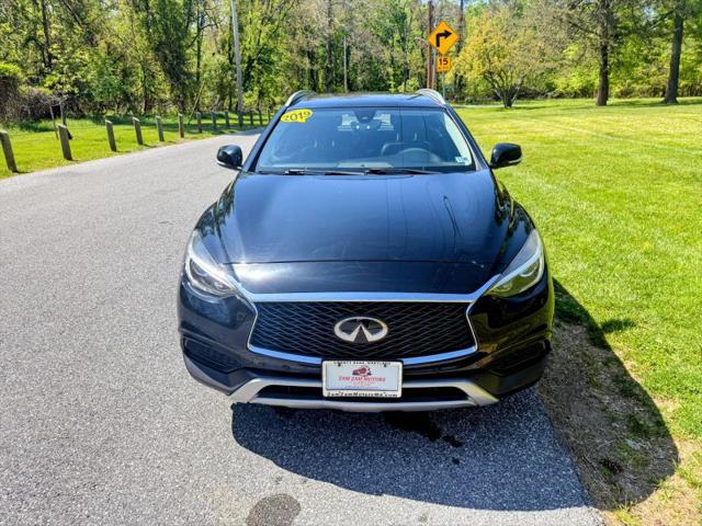2019 INFINITI QX30 LUXE