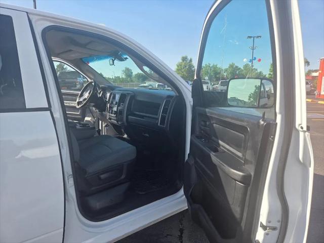 2017 Ram 3500 Tradesman Crew Cab 4x4 8' Box