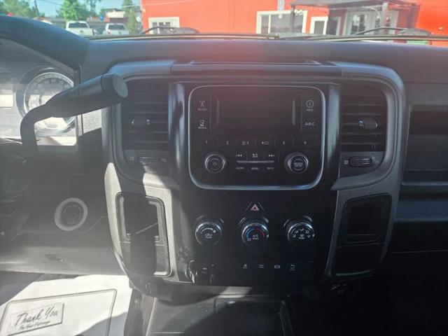 2017 Ram 3500 Tradesman Crew Cab 4x4 8' Box