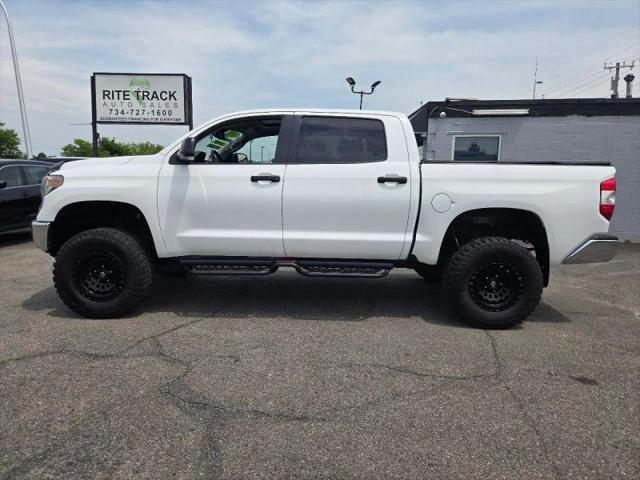 2018 Toyota Tundra SR5 5.7L V8