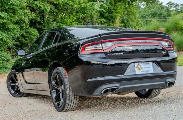 2017 Dodge Charger R/T RWD